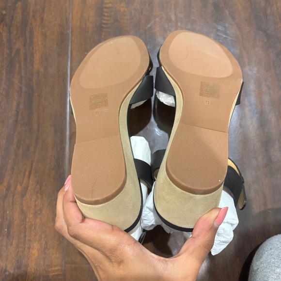 Madewell The Joan Sandal - Picture 6 of 9